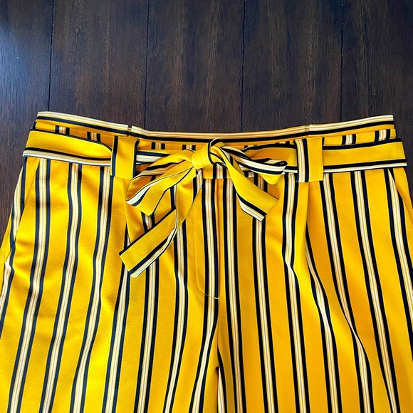 Yellow with black and white striped Palazzo pants - Picture 3 of 7